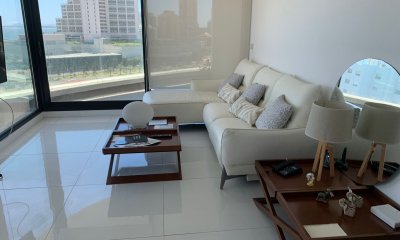 ALQUILER DE HERMOSO APARTAMENTO 3 DORMITORIOS EN SUITE CON VISTA A PLAYA MANSA