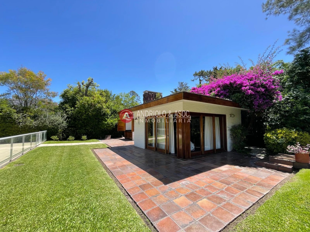 Casa ID.9465 - Magnifica casa en Punta del Este 