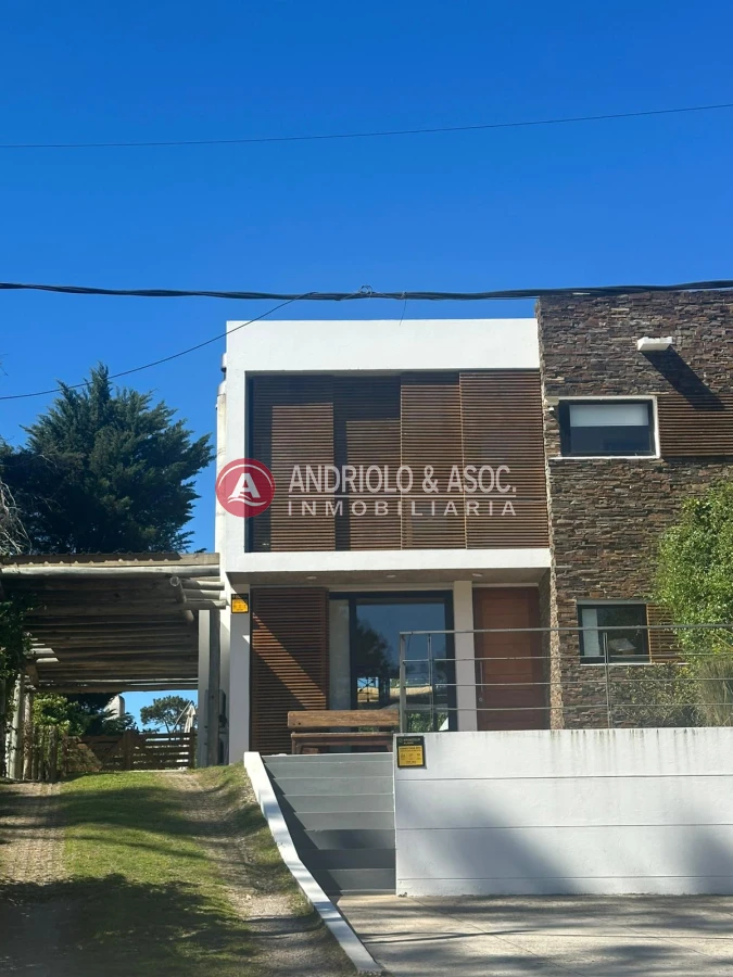 Casa ID.10241 - Casa en Pinares 