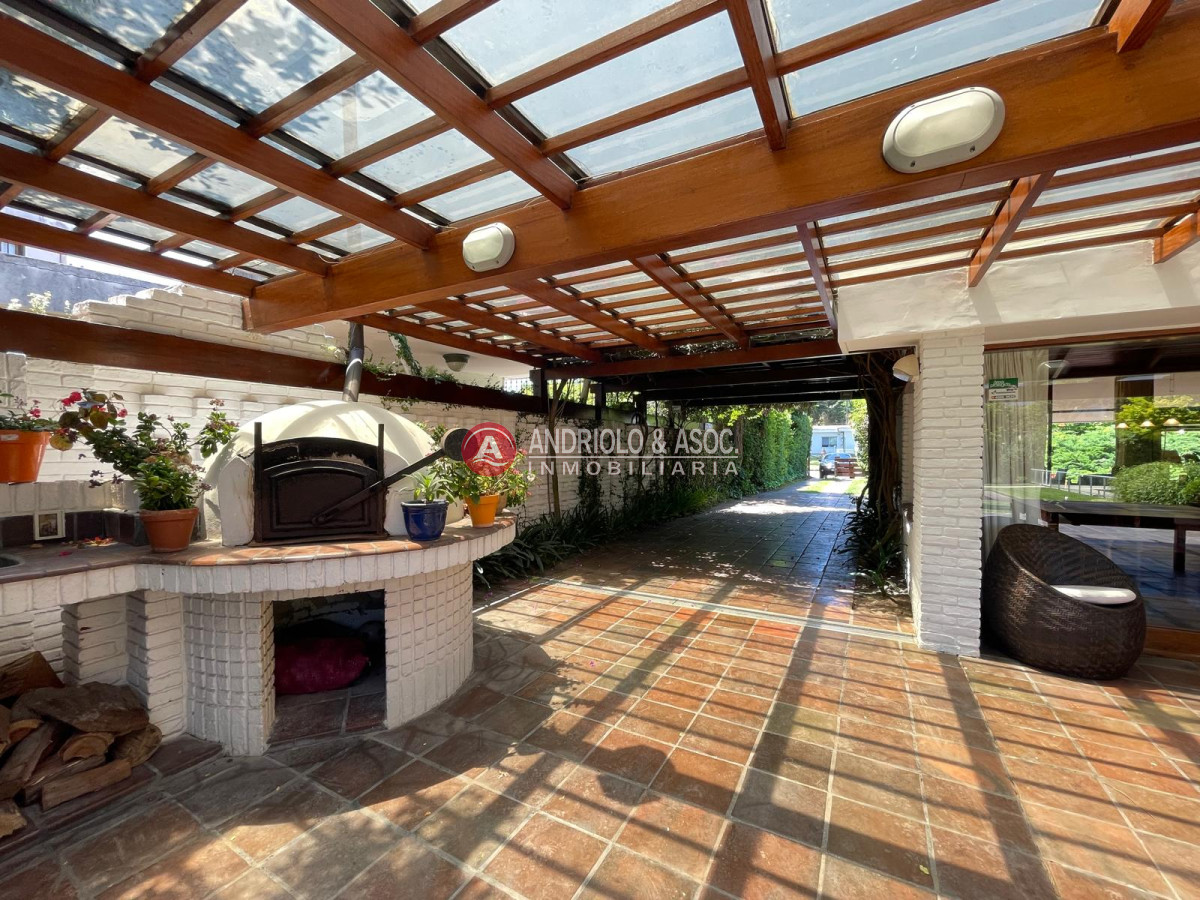 Casa ID.9465 - Magnifica casa en Punta del Este 
