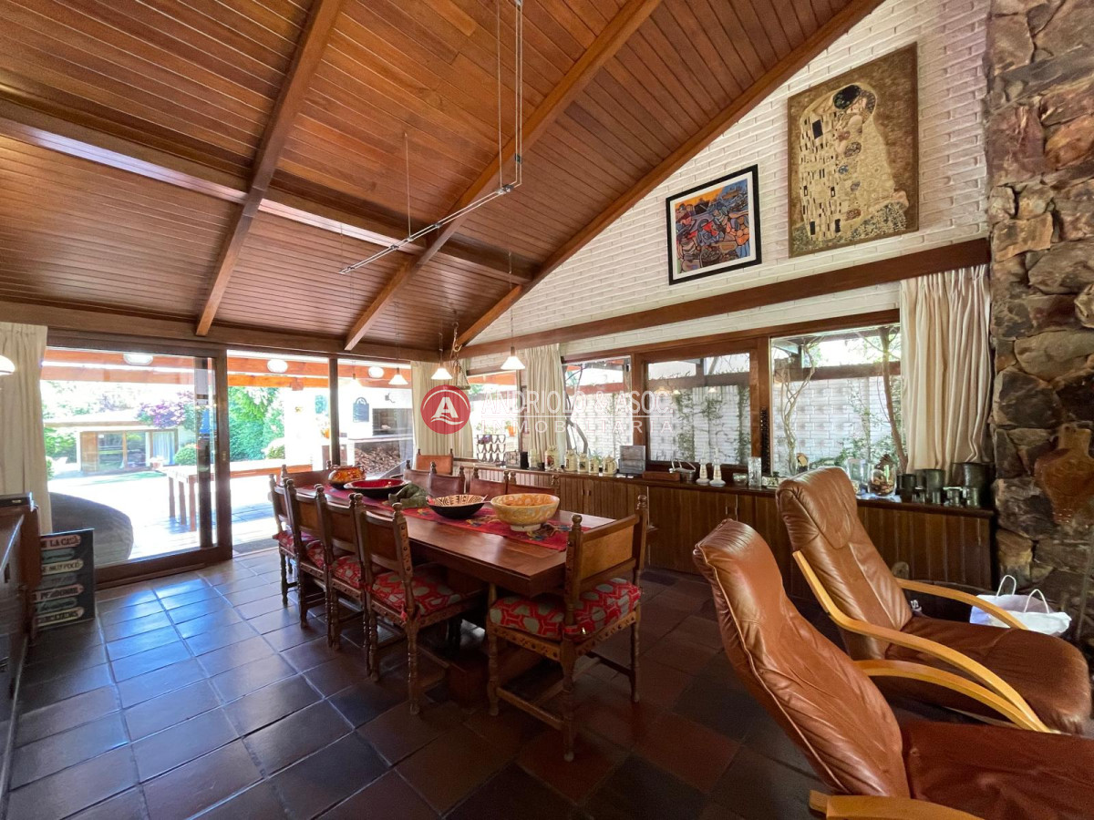 Casa ID.9465 - Magnifica casa en Punta del Este 