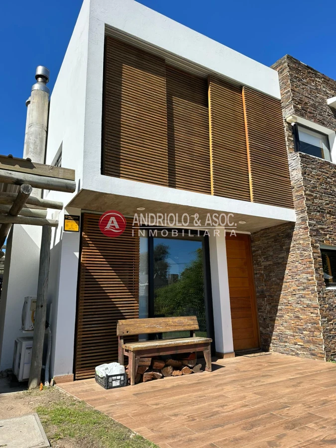 Casa ID.10241 - Casa en Pinares 