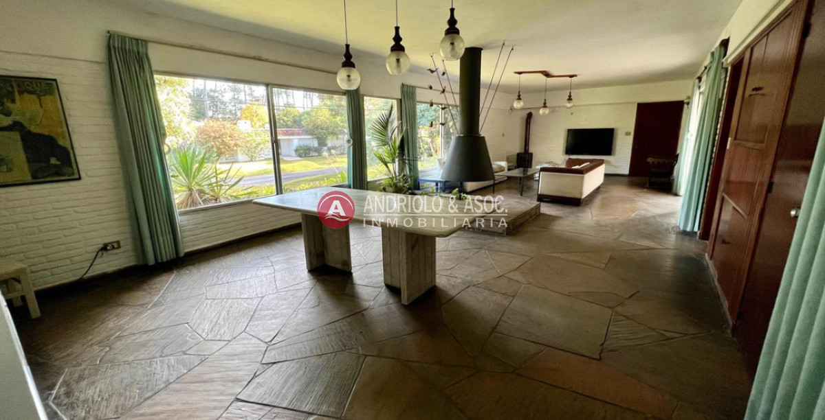 Casa ID.8653 - Casa en Pinares 