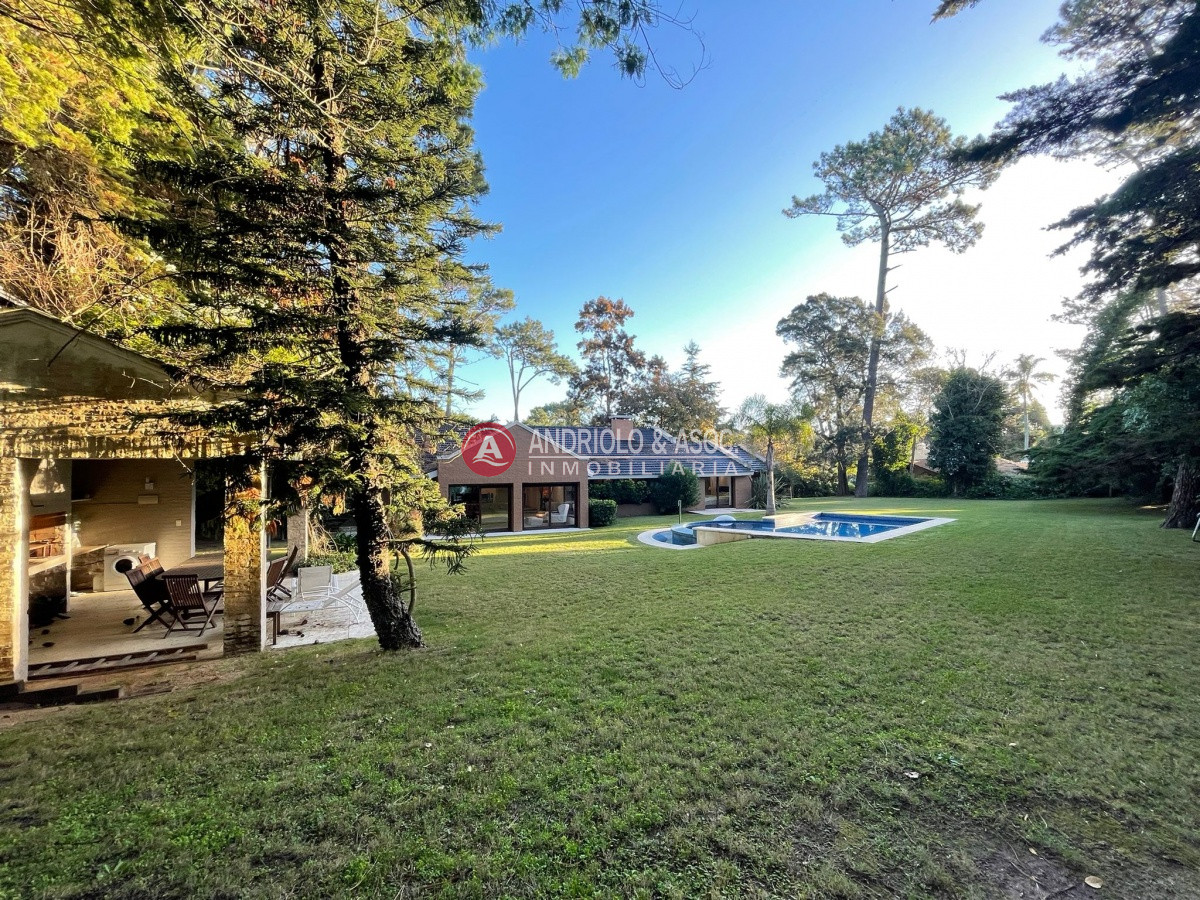 Casa ID.8508 - Magnifica residencia  
