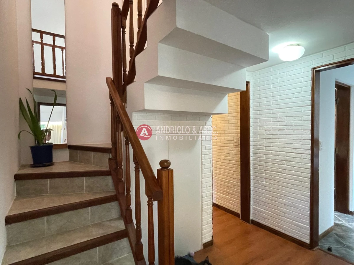 Casa ID.9443 - Casa en barrio Pinares 