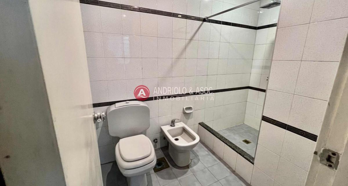 Casa ID.8653 - Casa en Pinares 