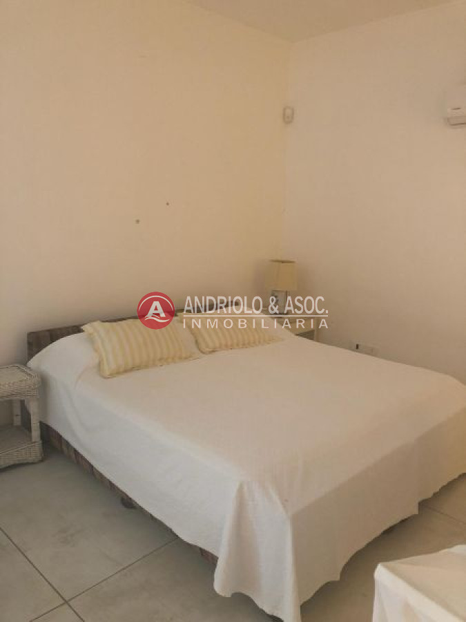 Casa ID.6363 - oportunidad en zona de Península 