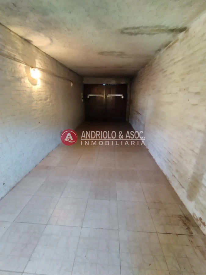 Casa ID.7439 - VENTA DE HERMOSA CASA EN BARRIO PINARES - 3 DORMITORIOS - 