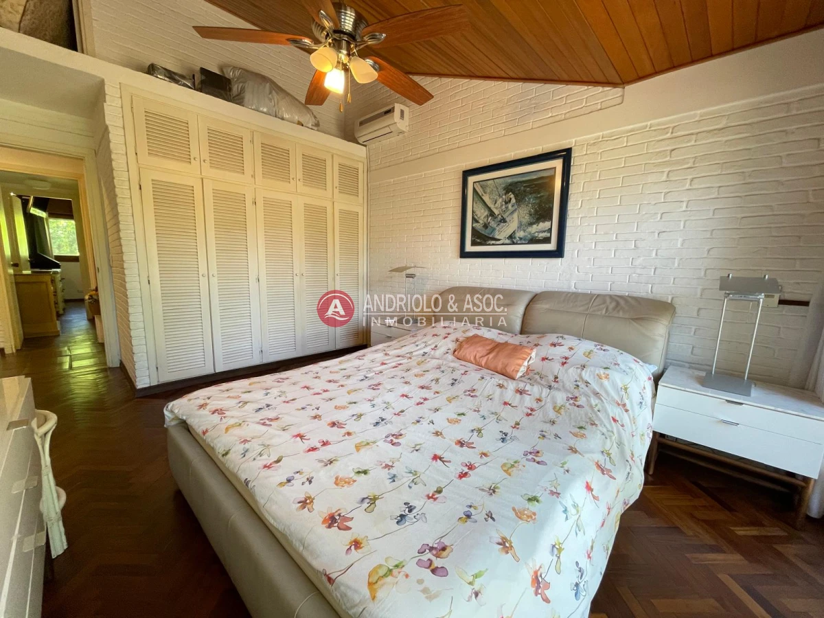 Casa ID.9465 - Magnifica casa en Punta del Este 