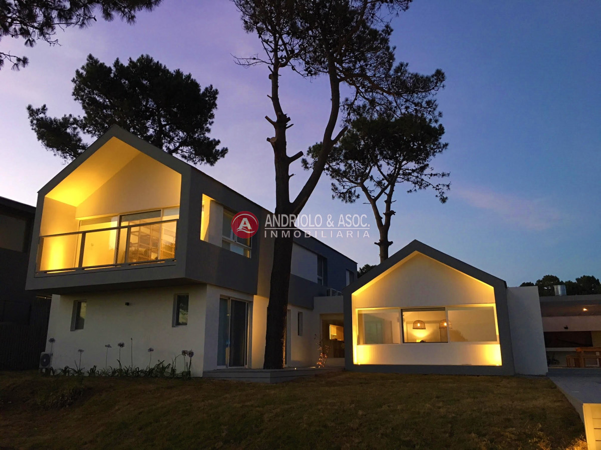 casa en barrio privado zona de Jose Ignacio  - AND6687C