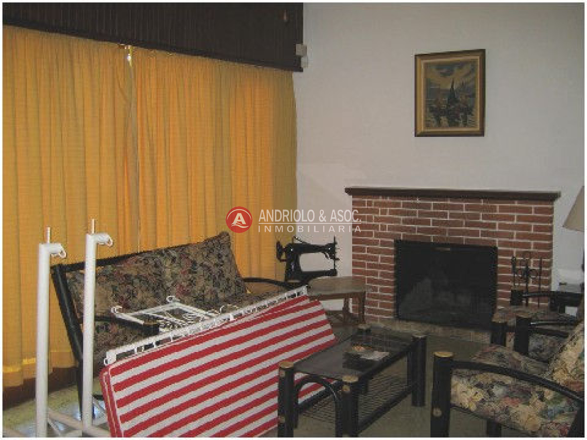 Casa ID.5080 - casa en alquiler 