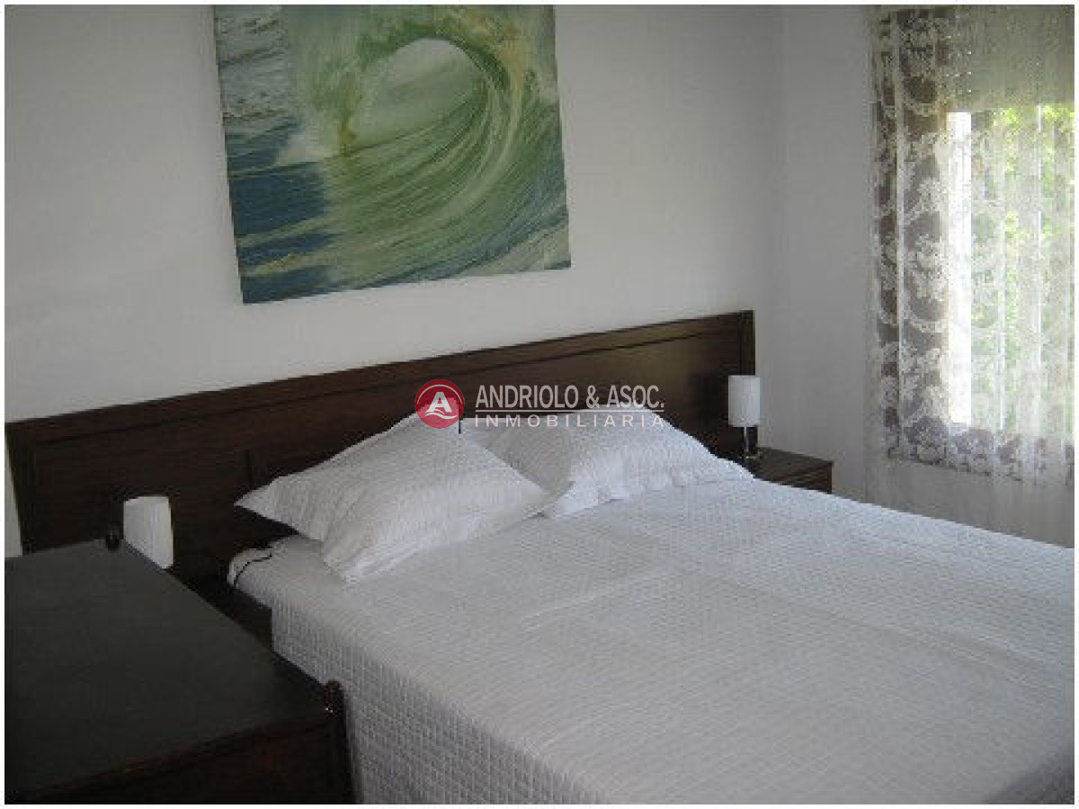 Casa ID.5080 - casa en alquiler 