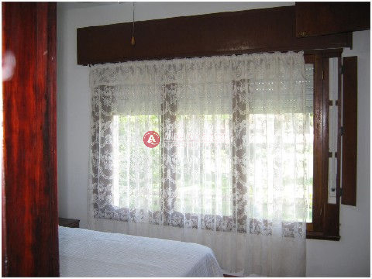 Casa ID.5080 - casa en alquiler 
