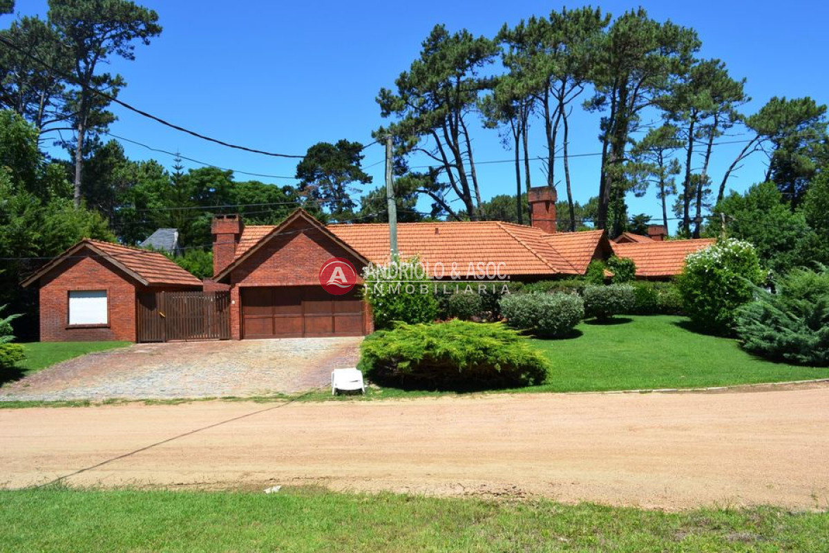 Casa ID.5299 - Casa en Punta del Este, Beverly Hills