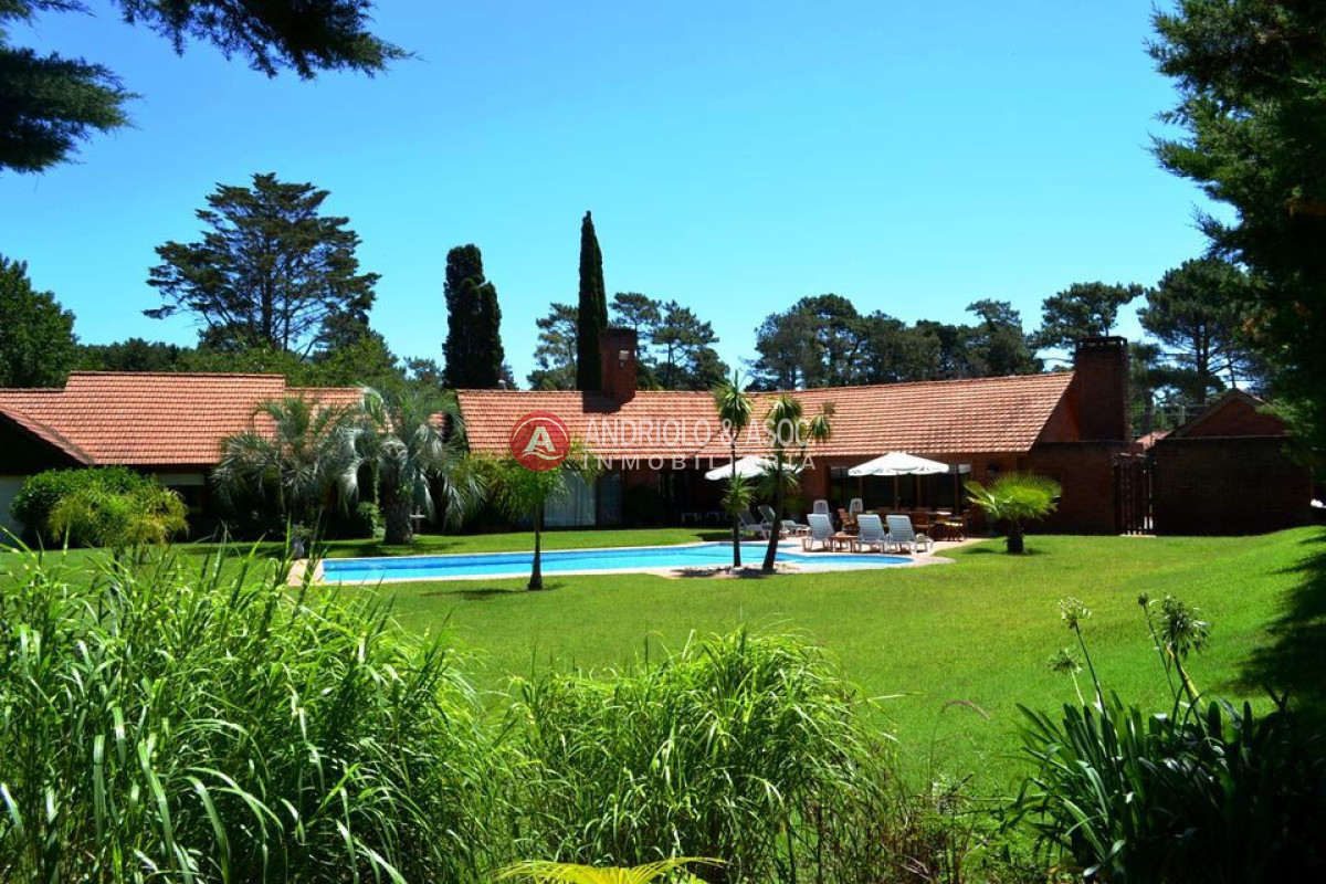 Casa ID.5299 - Casa en Punta del Este, Beverly Hills