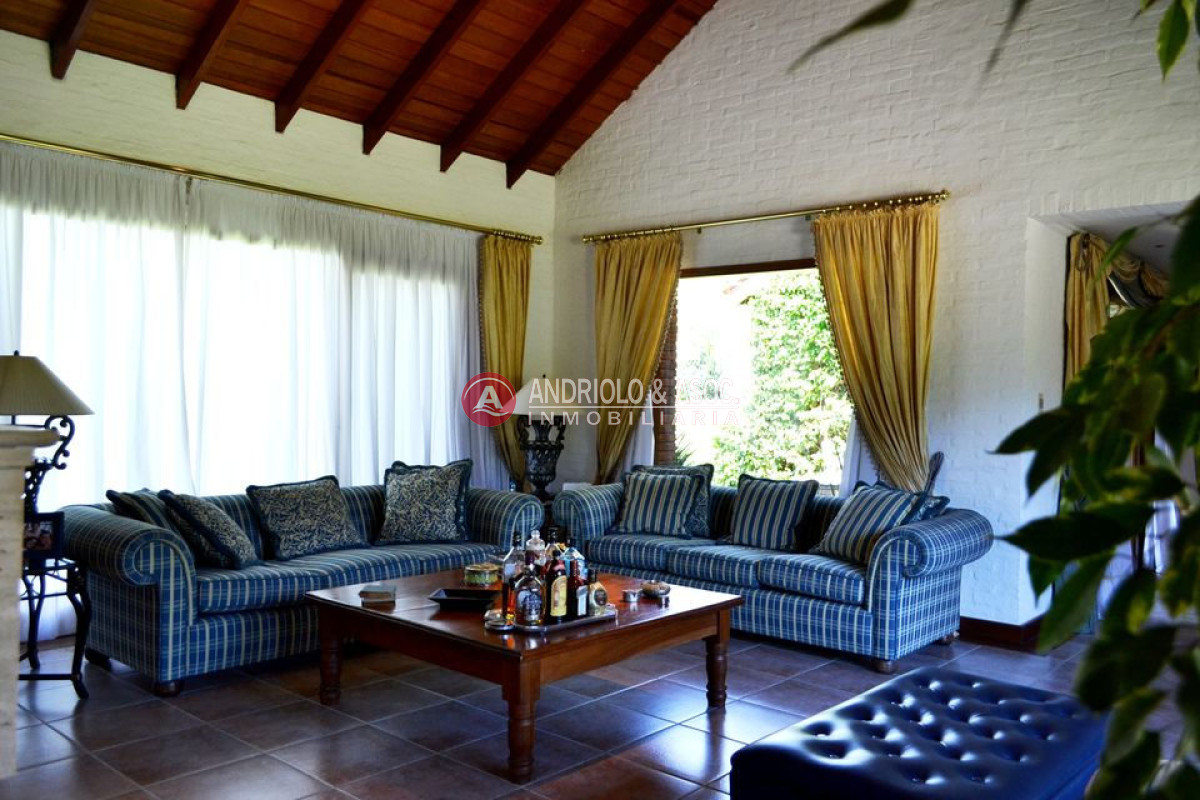 Casa ID.5299 - Casa en Punta del Este, Beverly Hills