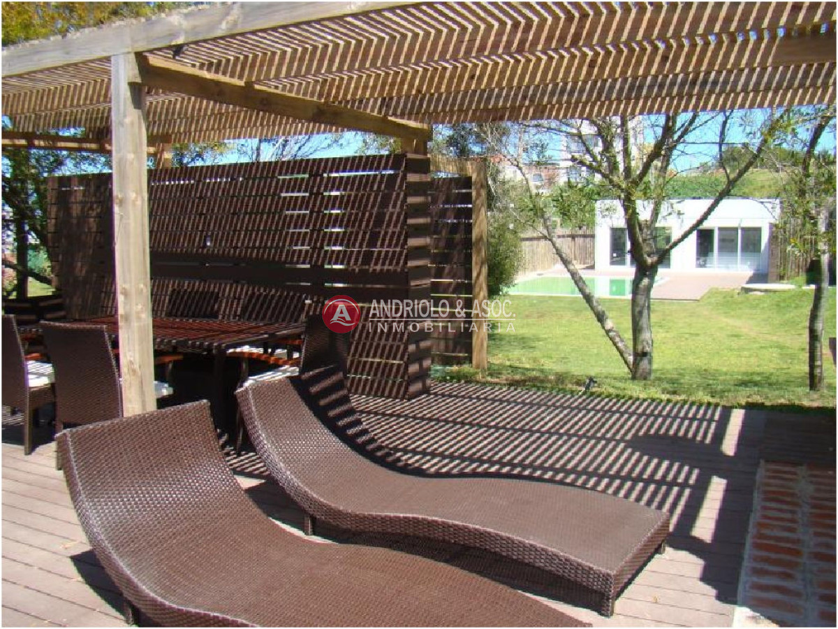 Casa ID.5487 - Casa en Manantiales, Manantiales