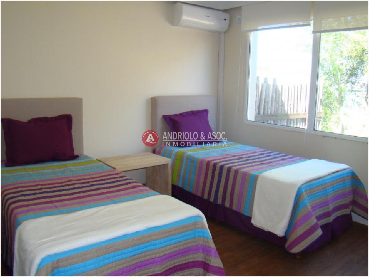 Casa ID.5487 - Casa en Manantiales, Manantiales