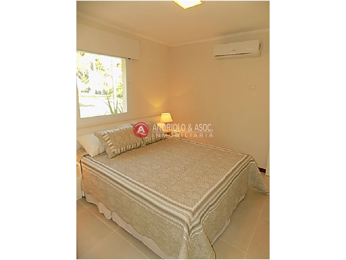 Casa ID.5560 - casa en playa mansa 