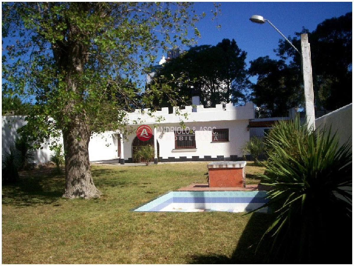 Casa ID.4280 - casa en muy buena ubicacion