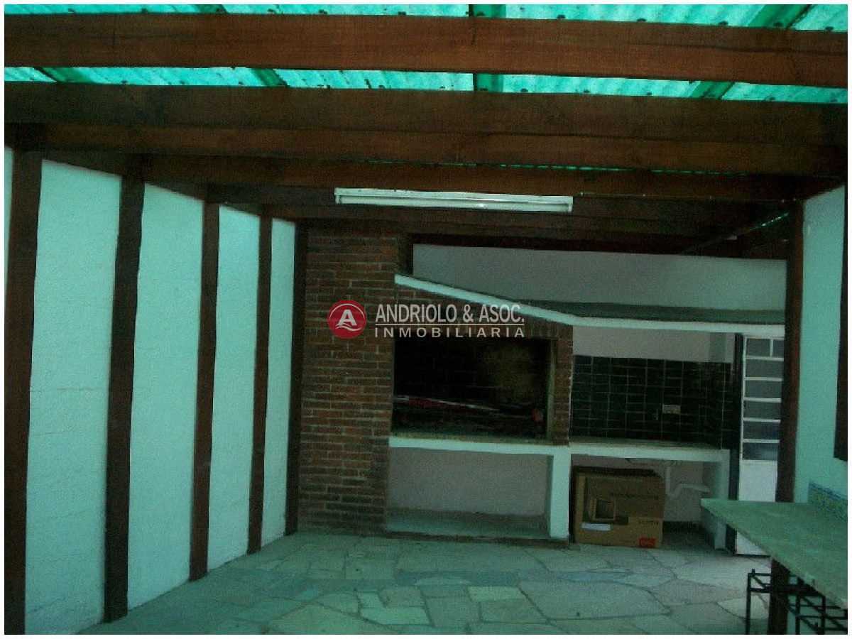 Casa ID.4280 - casa en muy buena ubicacion