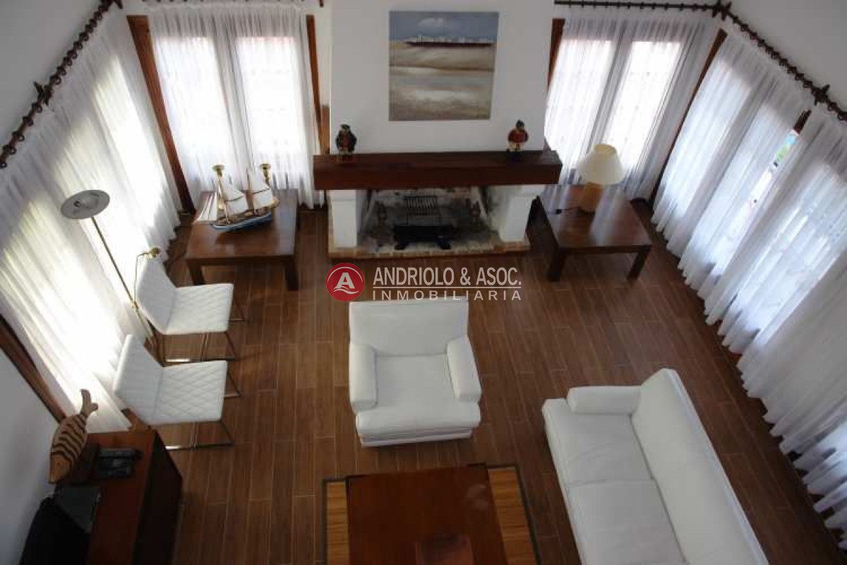 Casa ID.4282 - hermosa casa en zona de San Rafael