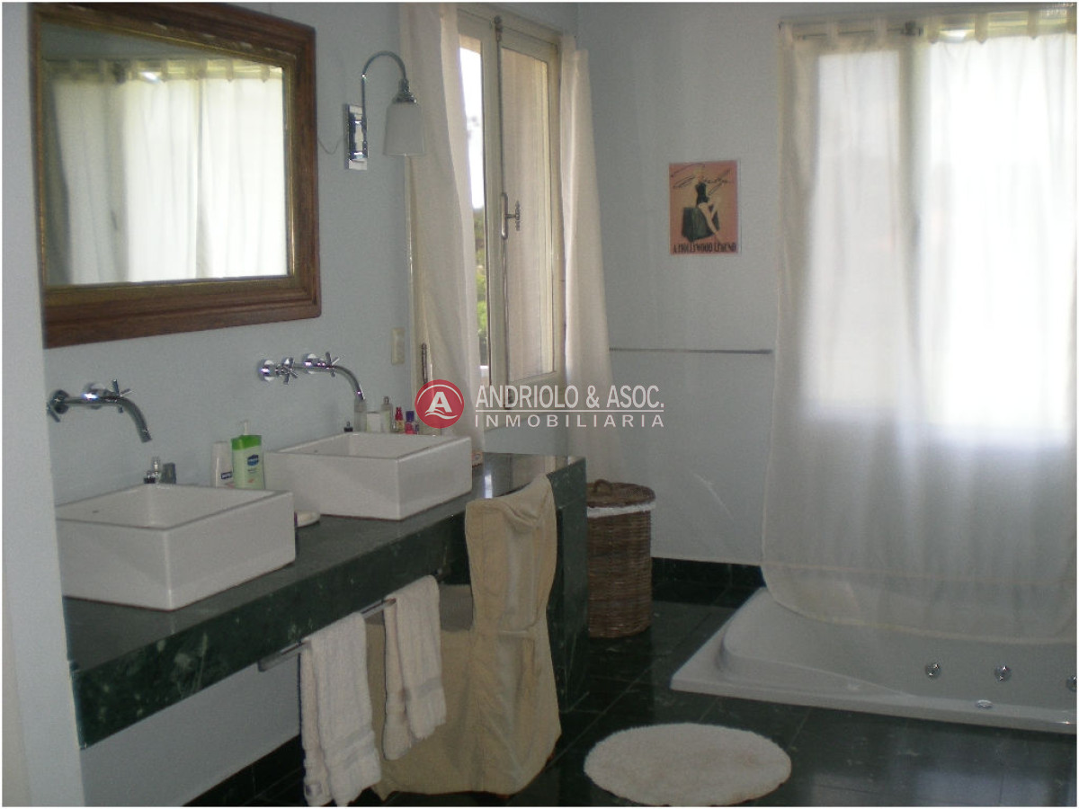 Casa ID.5645 - Casa en Punta del Este, Mansa