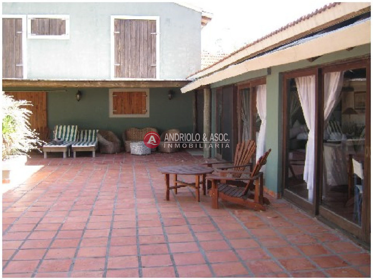 Casa ID.5668 - Casa en La Barra, El Tesoro