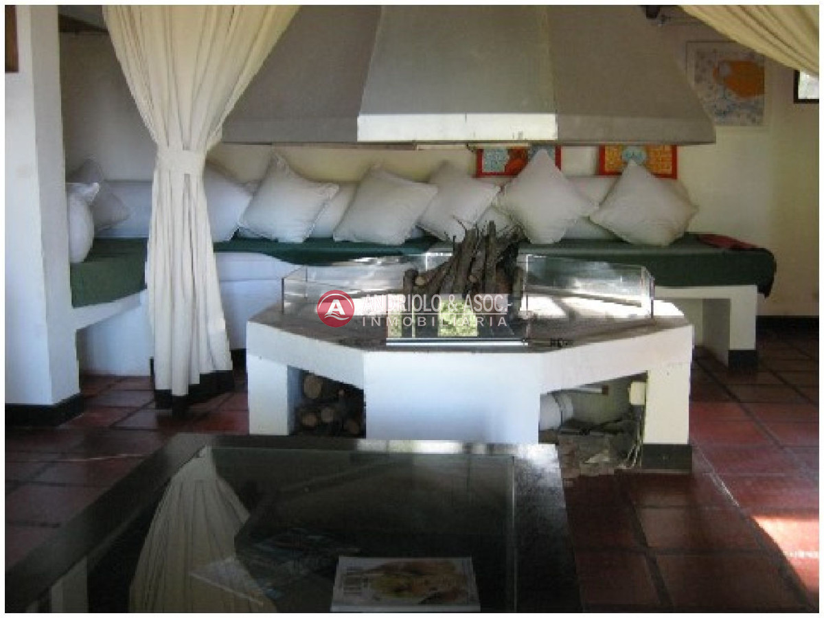 Casa ID.5668 - Casa en La Barra, El Tesoro