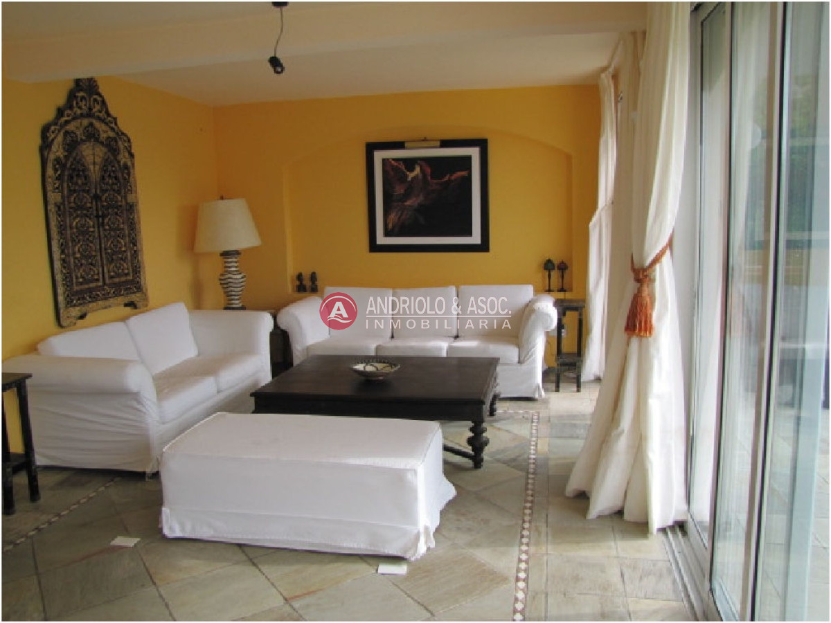 Casa ID.5758 - casa en zona de península 