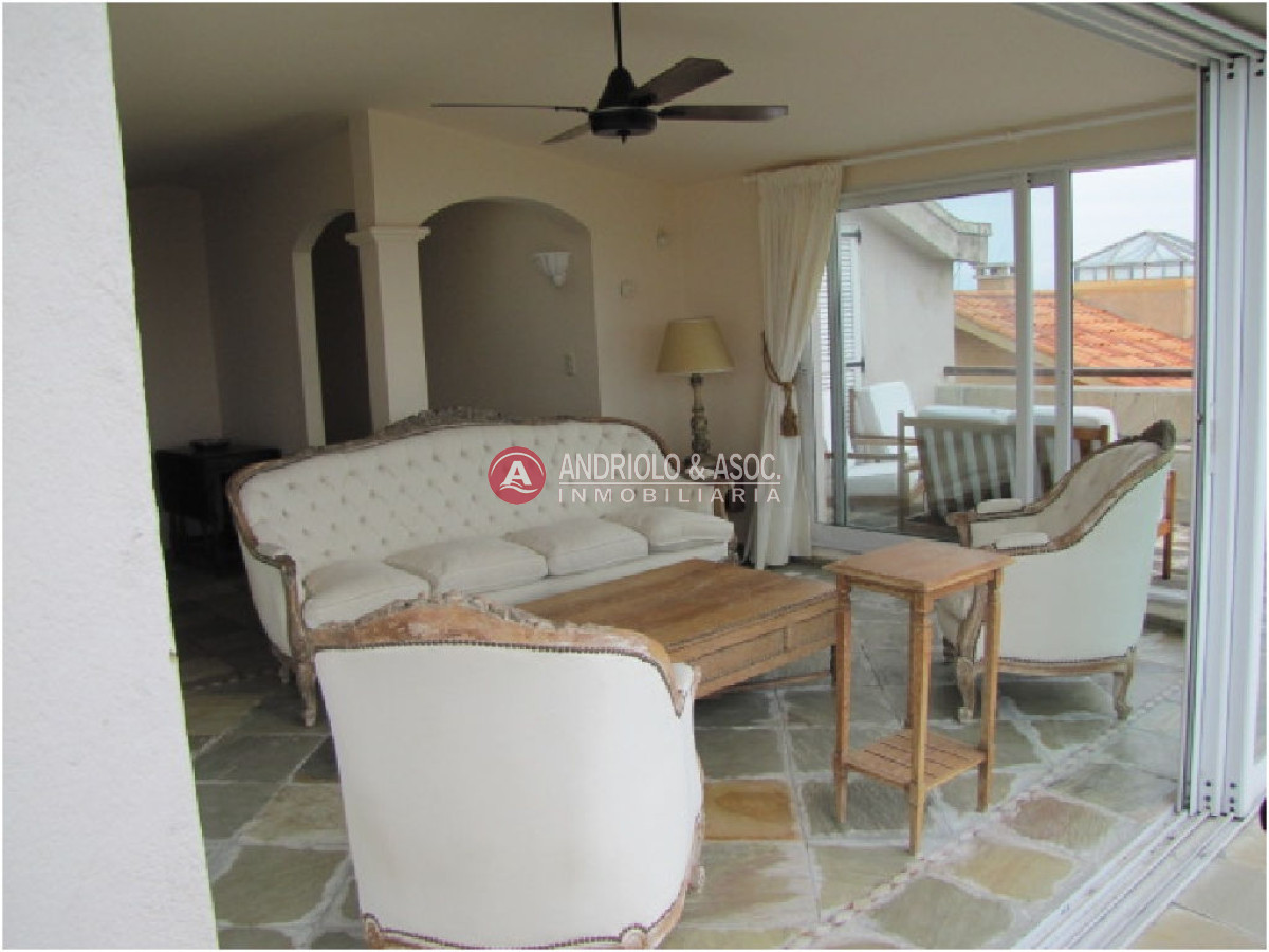 Casa ID.5758 - casa en zona de península 