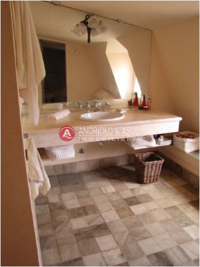 Casa ID.5758 - casa en zona de península 