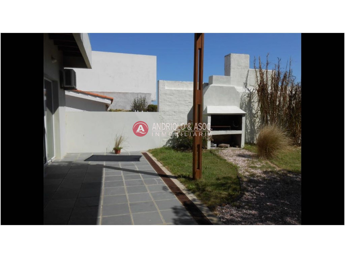 Casa ID.5804 - Casa en Manantiales, Manantiales
