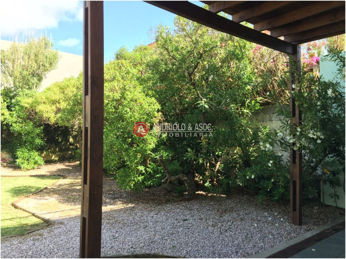 Casa ID.5804 - Casa en Manantiales, Manantiales