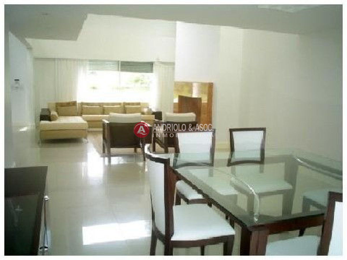 Casa ID.4332 - Casa en Punta del Este, Beverly Hills