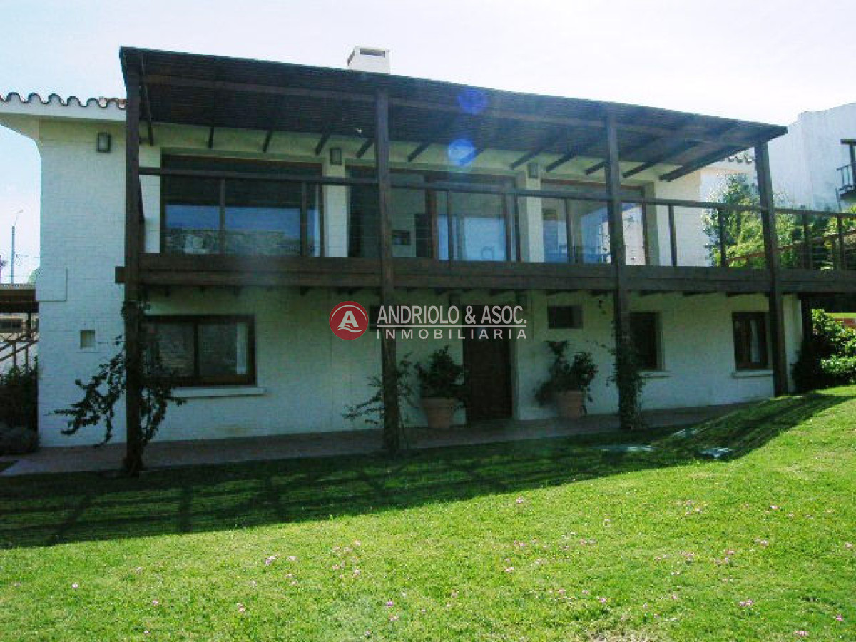 Casa ID.4515 - Casa en La Barra, La Barra