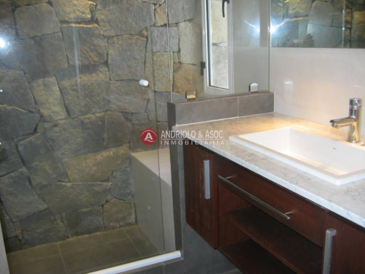 Casa ID.4593 - casa en venta y alquiler zona de manantiales 