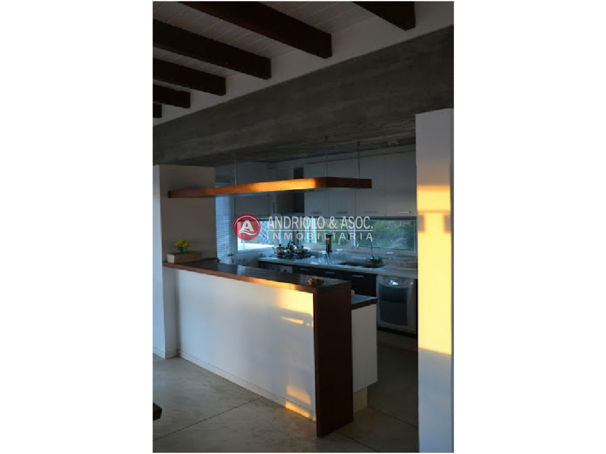 Casa ID.4593 - casa en venta y alquiler zona de manantiales 