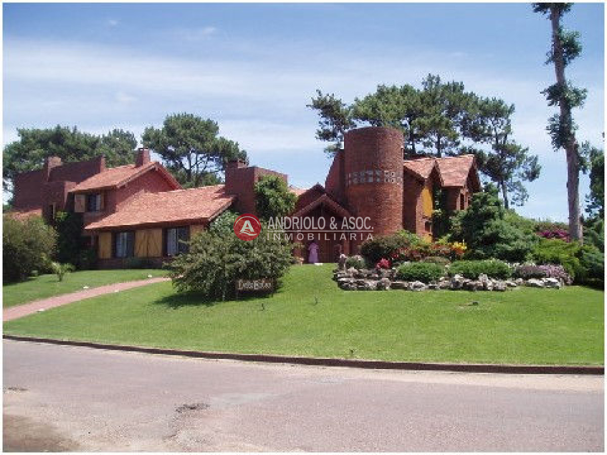Casa ID.4855 - Casa en Punta del Este, Mansa