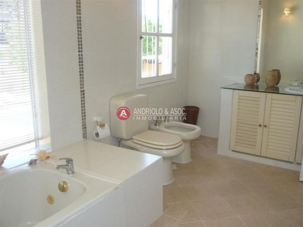 Casa ID.4934 - Casa en La Barra, Montoya