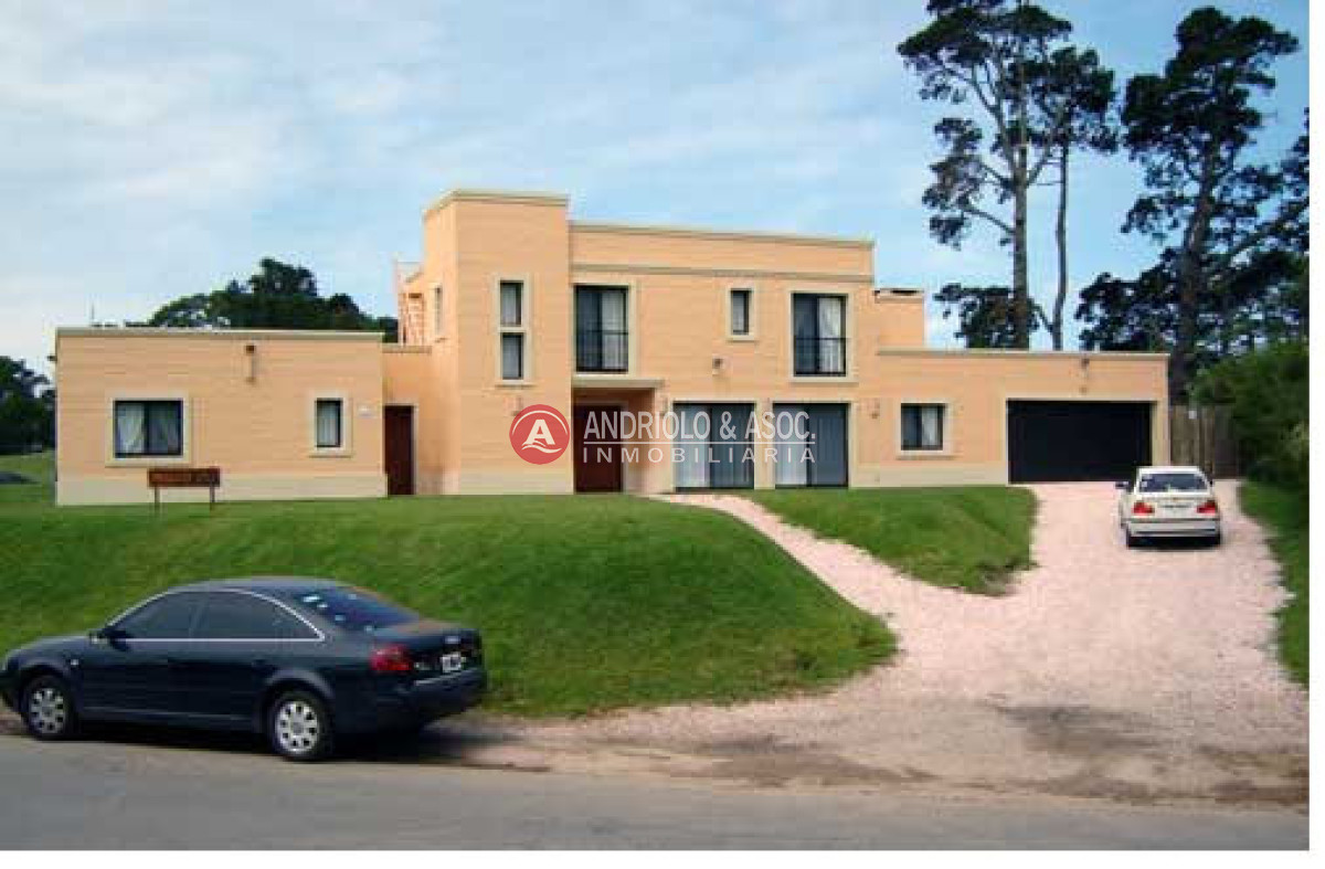 Casa ID.4222 - Casa en Punta del Este, Beverly Hills