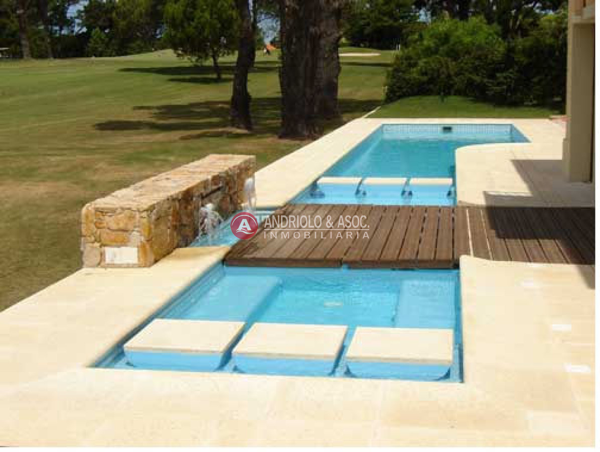 Casa ID.4222 - Casa en Punta del Este, Beverly Hills