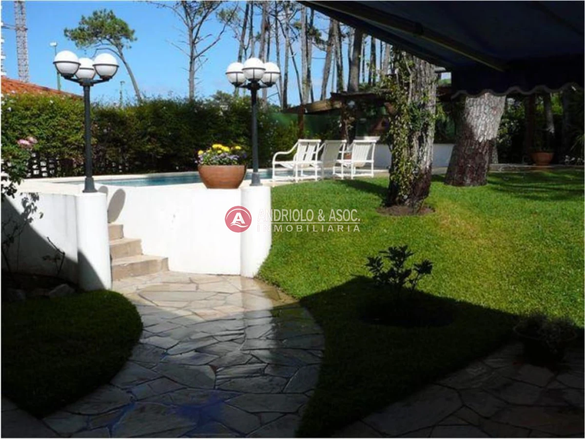 Casa ID.4224 - Casa en Punta del este 