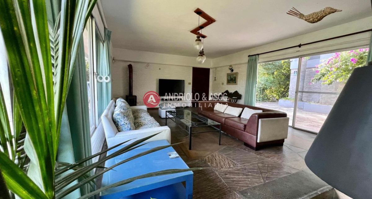 Casa ID.8653 - Casa en Pinares 