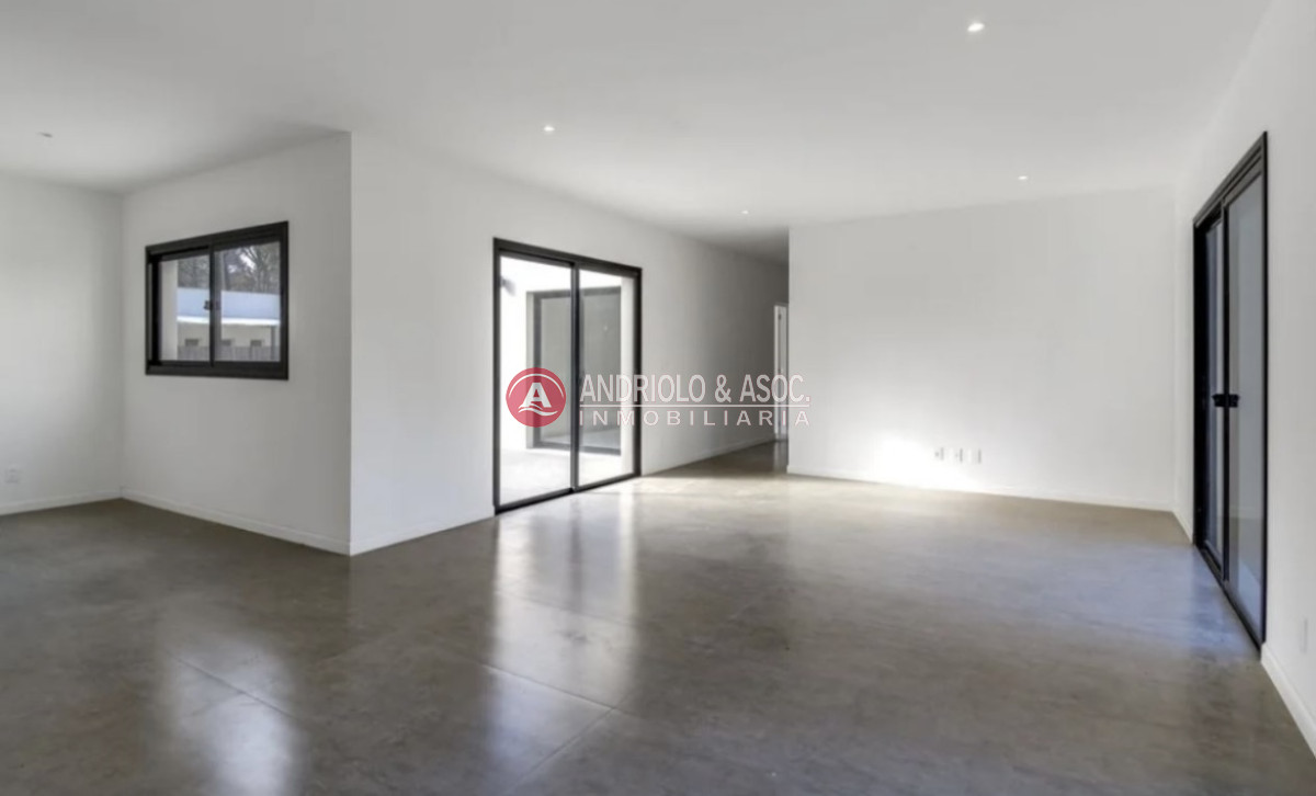 Casa ID.9159 - Casa en Club del Lago  