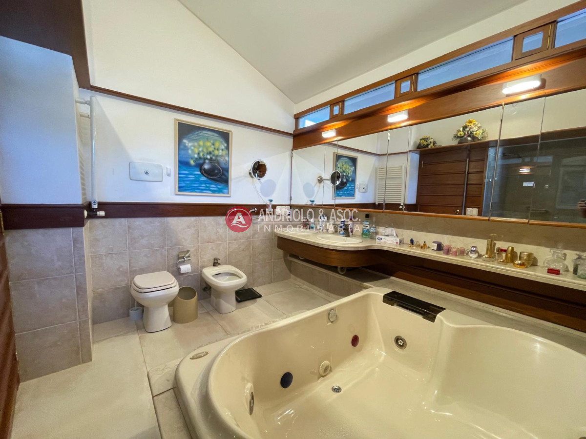 Casa ID.9465 - Magnifica casa en Punta del Este 