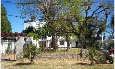 casa en muy buena ubicacion