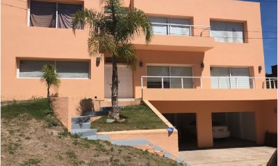 casa a estrenar en zona de playa brava