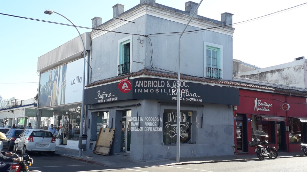 Local Comercial ID.8089 - ALQUILER DE LOCAL EN PLENO CENTRO DE MALDONADO