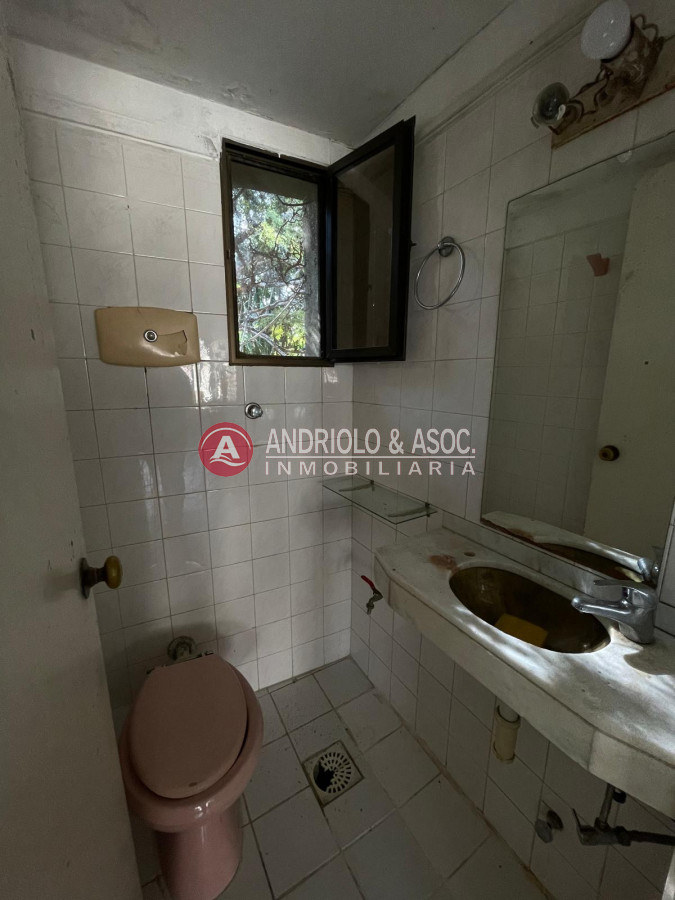 Local Comercial ID.9279 - Local comercial en Maldonado 